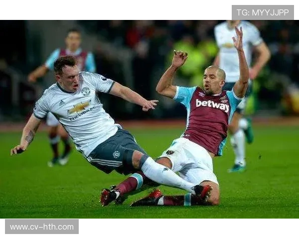 意甲裁判尺度争议，统一标准成焦点